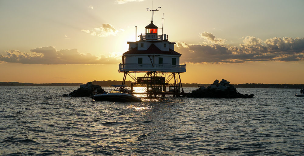 Book an evening cruise and have the opportunity to enjoy a beautiful sunset at Thomas Point Light House!